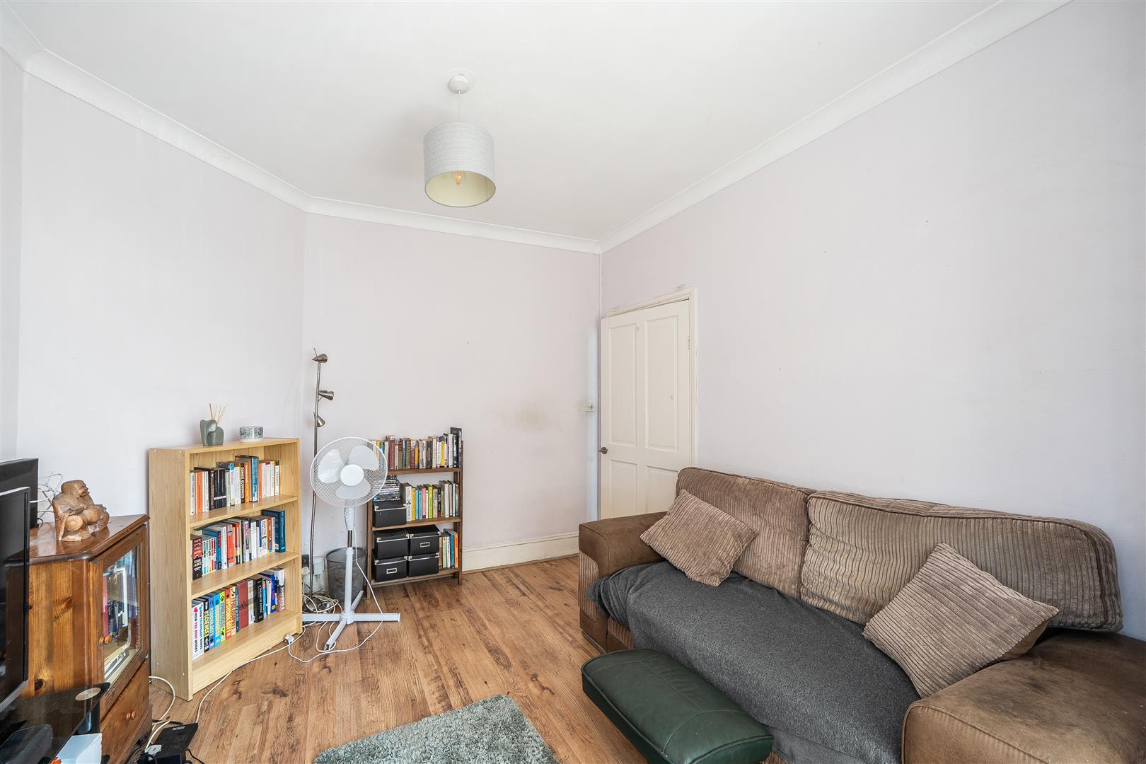Middle Road, Gendros, Swansea, SA5 8EQ